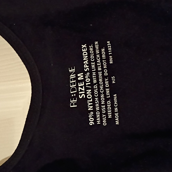 Re Define Black 🖤 Seamless Shaping Bodysuit - Picture 5 of 5